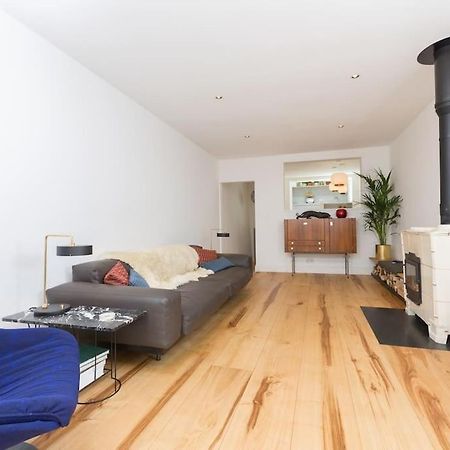Large Townhouse Just 2 Minutes From The Sea/I360! Villa Brighton Exterior photo