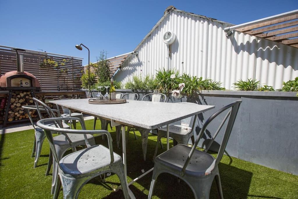 Large Townhouse Just 2 Minutes From The Sea/I360! Villa Brighton Exterior photo