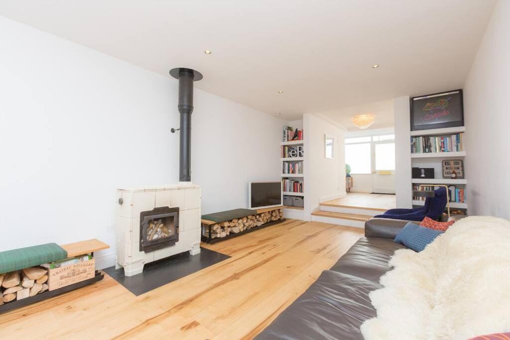 Large Townhouse Just 2 Minutes From The Sea/I360! Villa Brighton Exterior photo